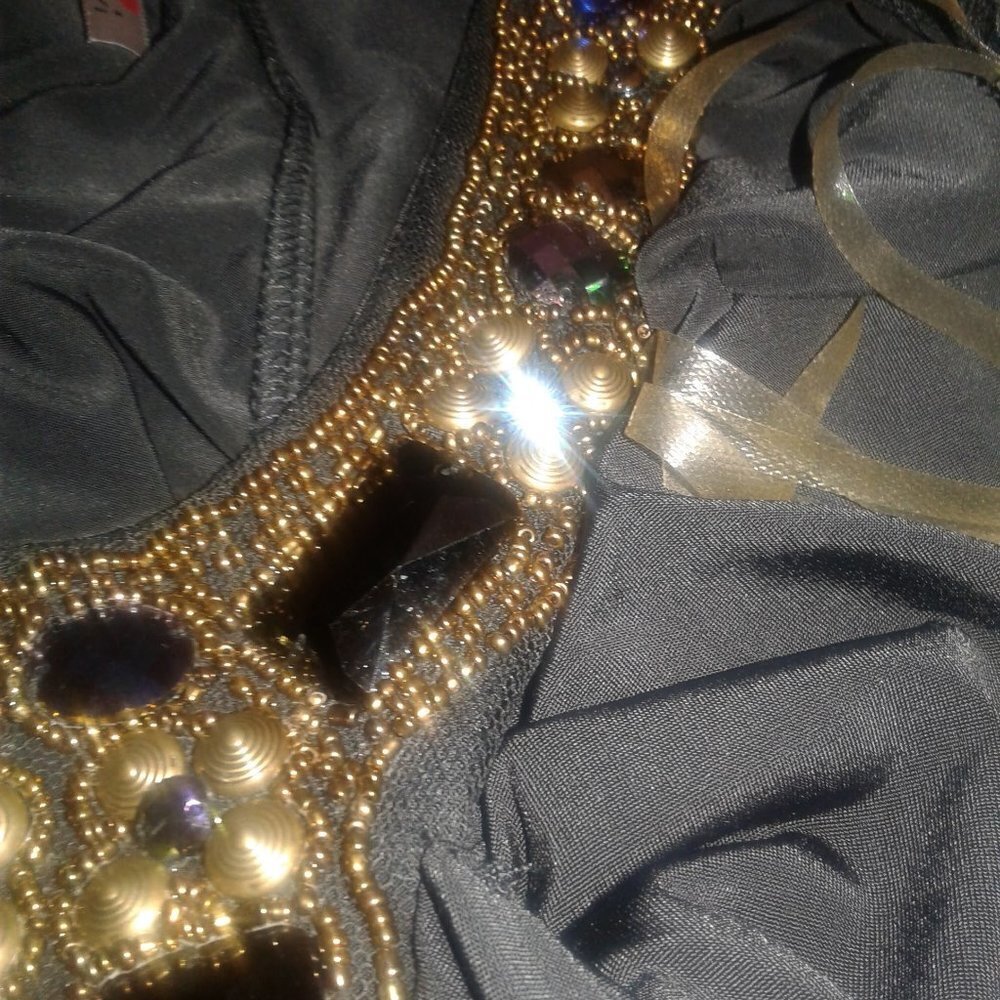 Kiwi Black Beaded Halter Style Top 1X - Picture 11 of 14